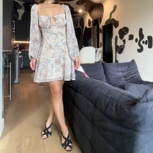 Lovely Day - Cottage Core Knee-length Dress - Picture 1 of 4